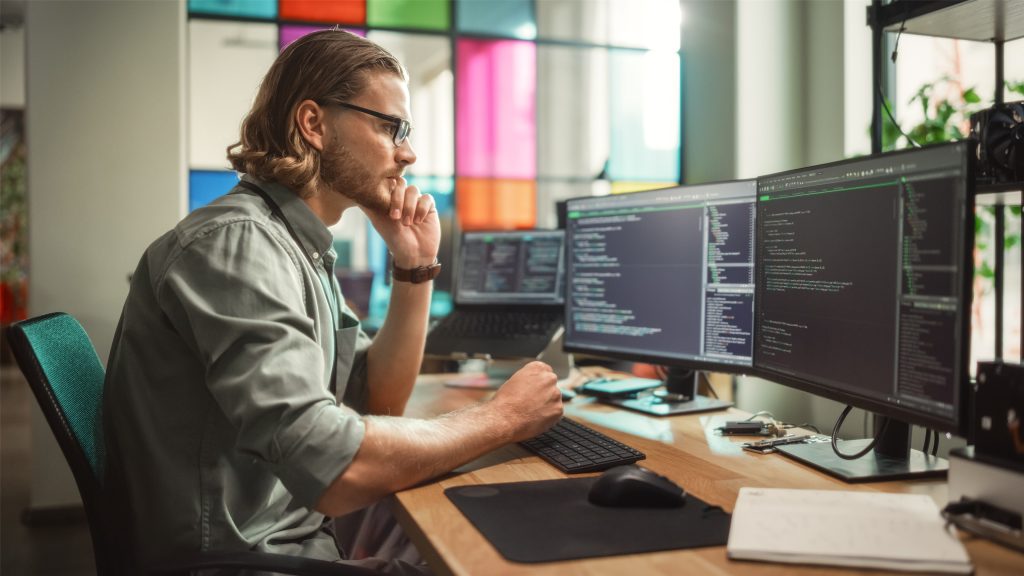 DynamicSync makes life easier for IT administrators DynamicSync makes life easier for IT administrators